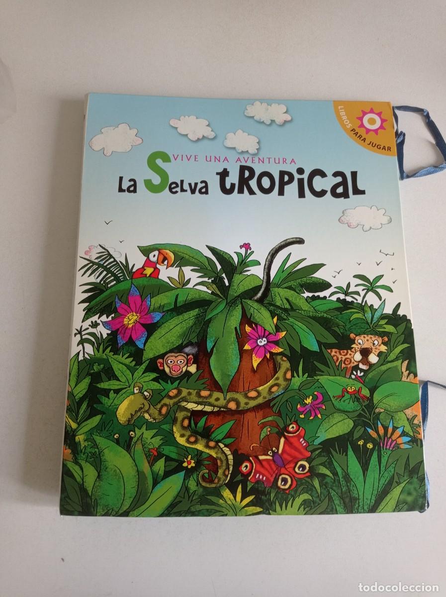 Libros de segunda mano: Libro para jugar La Selva Encantada en perfecto estado