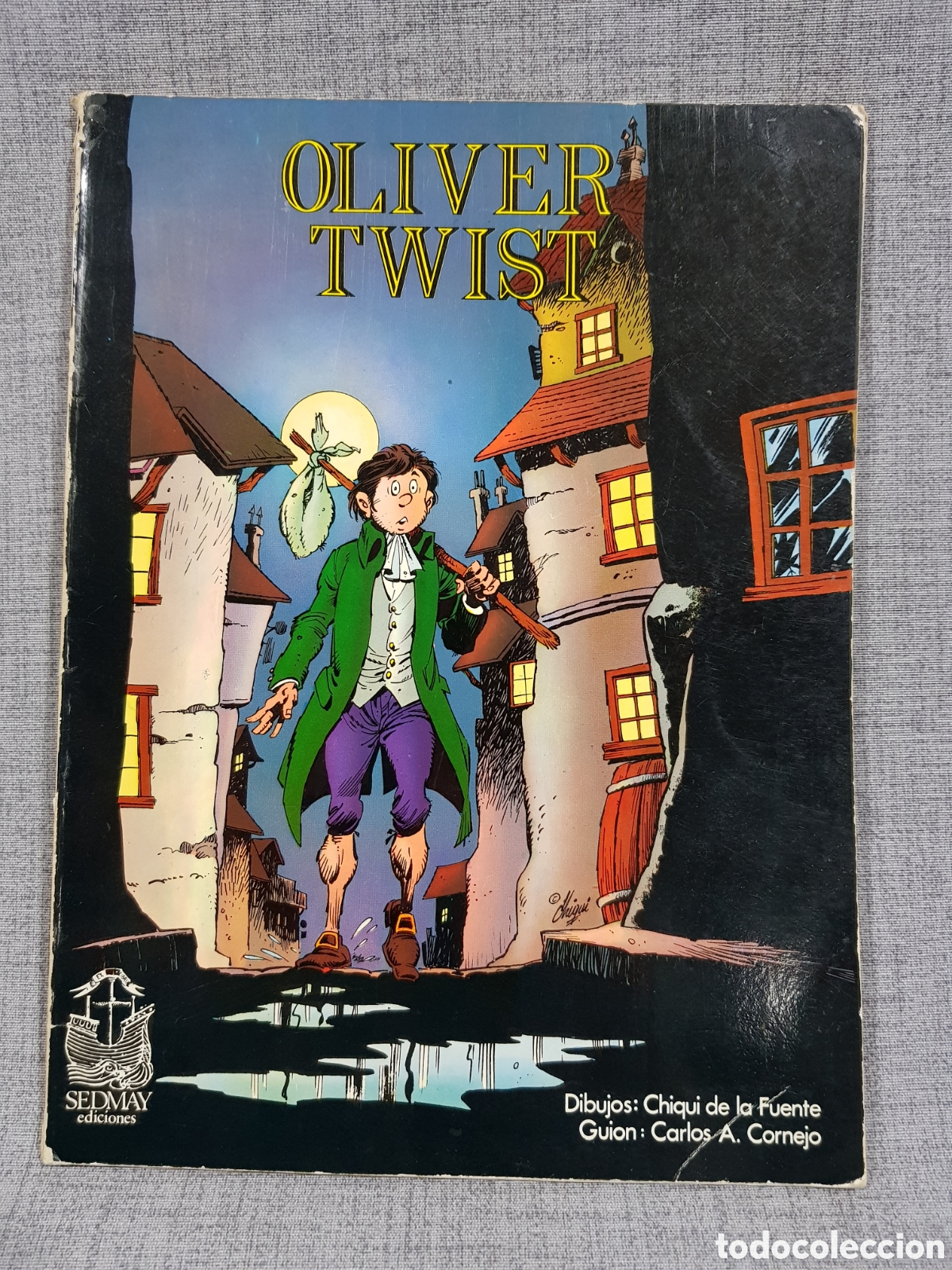 Libros de segunda mano: OLIVER TWIST SEDMAY EDICIONES A&Ntilde;O 1980 - Foto 1