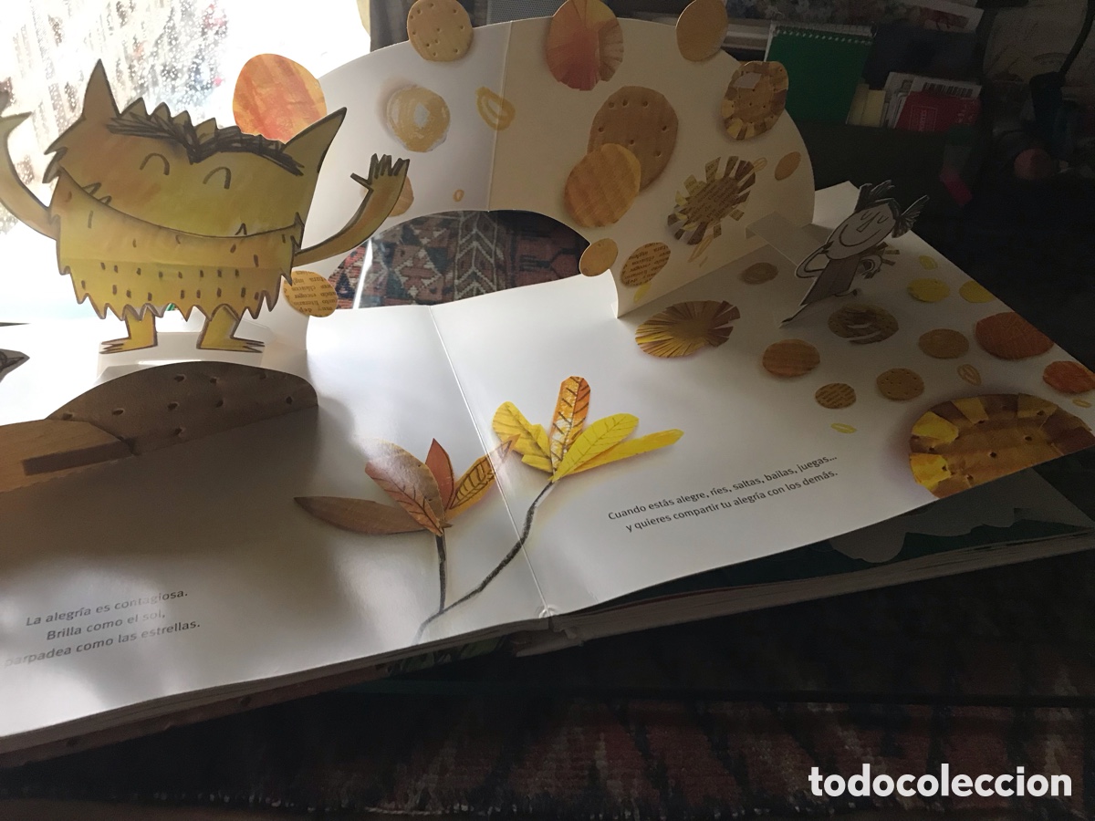 Libros de segunda mano: El monstruo de colores. Pop-up. Dif&iacute;cil - Foto 5