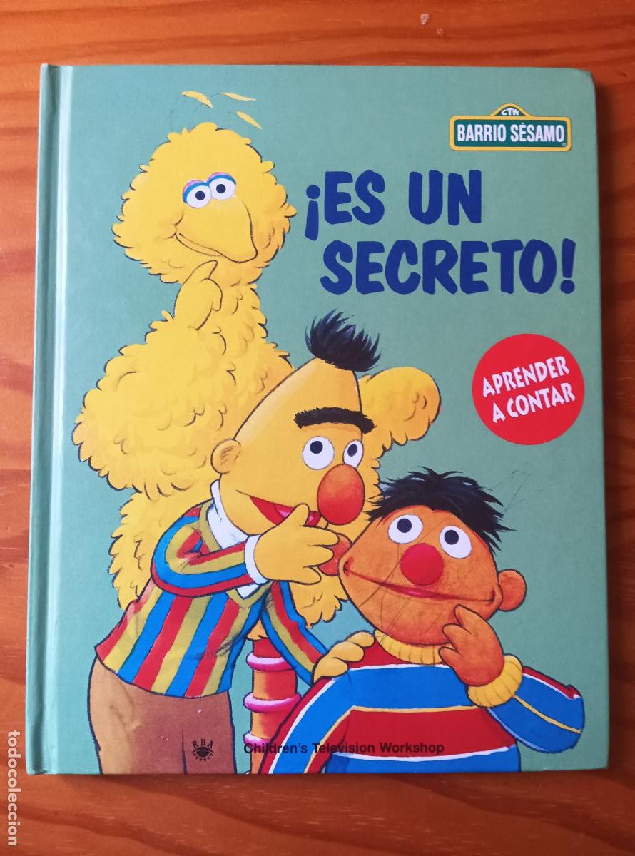 Livros em segunda m&atilde;o: EL BARRIO SESAMO: &iexcl;ES UN SECRETO! APRENDE A CONTAR - CUENTO TAPA DURA -