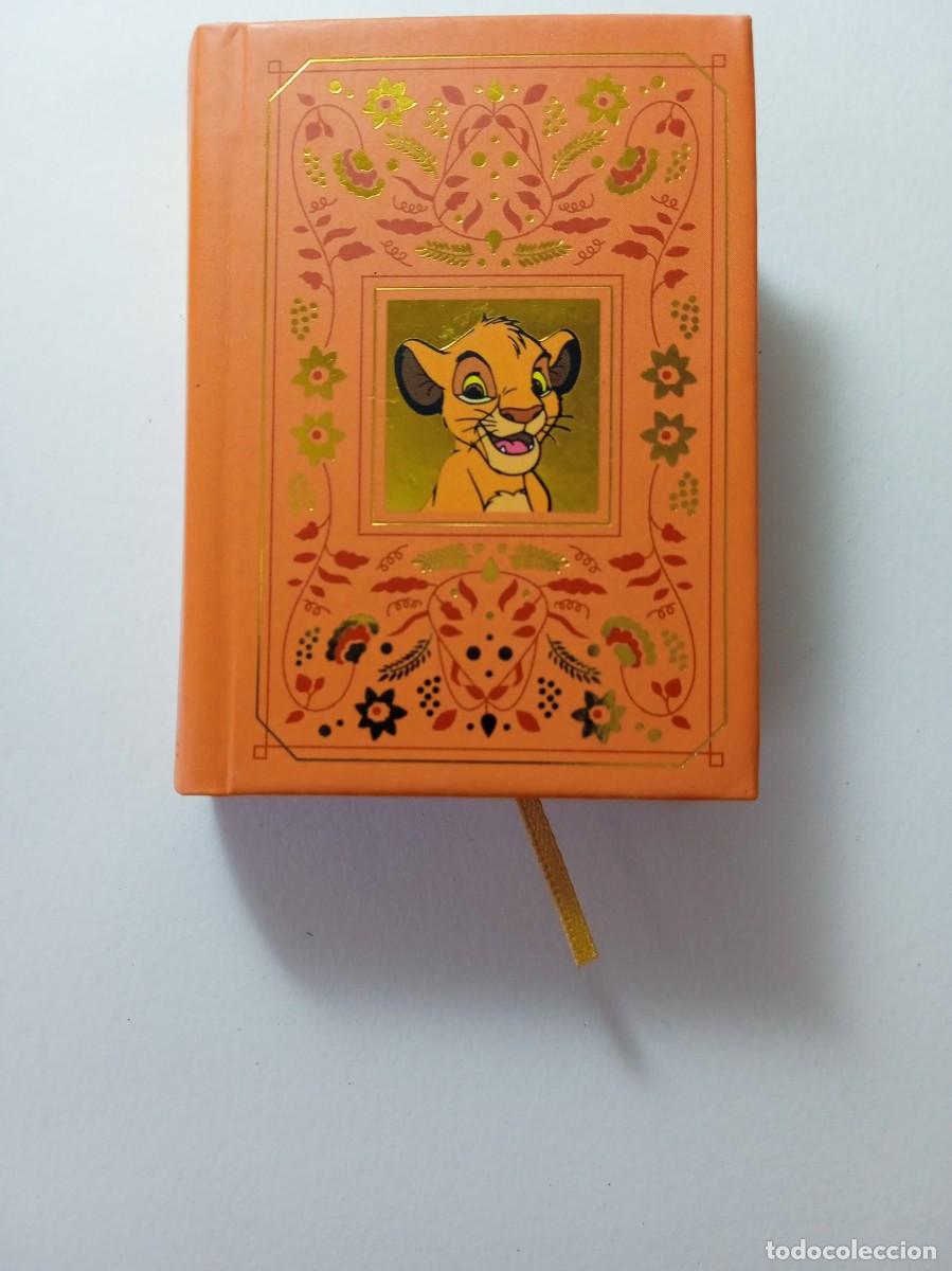 Libros de segunda mano: REY LEON DISNEY MINILIBRO 7X5cm - Foto 1