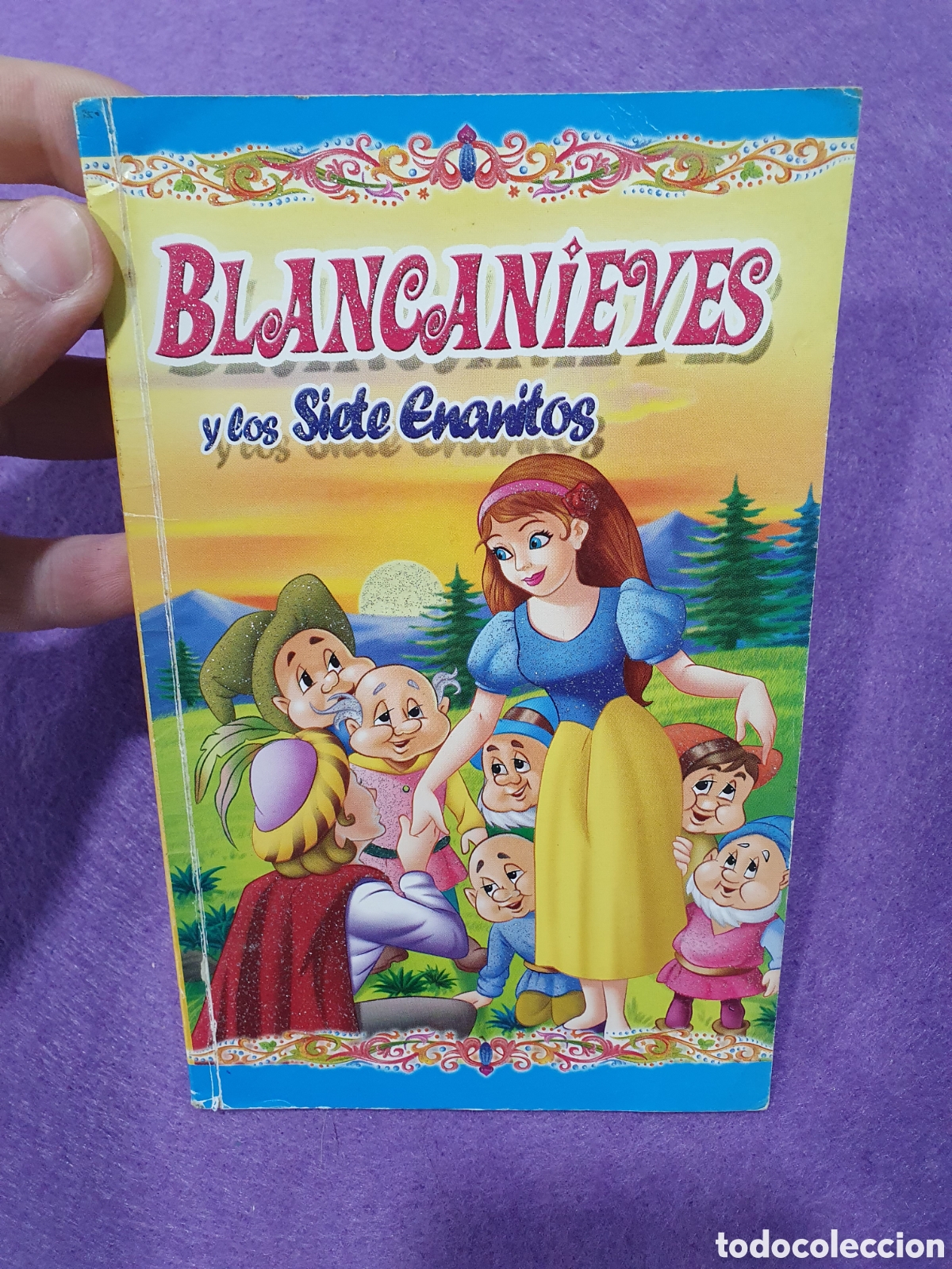 Libros de segunda mano: Cuento. Blancanieves y los siete enanitos. Magicuentos. (L89) - Foto 1