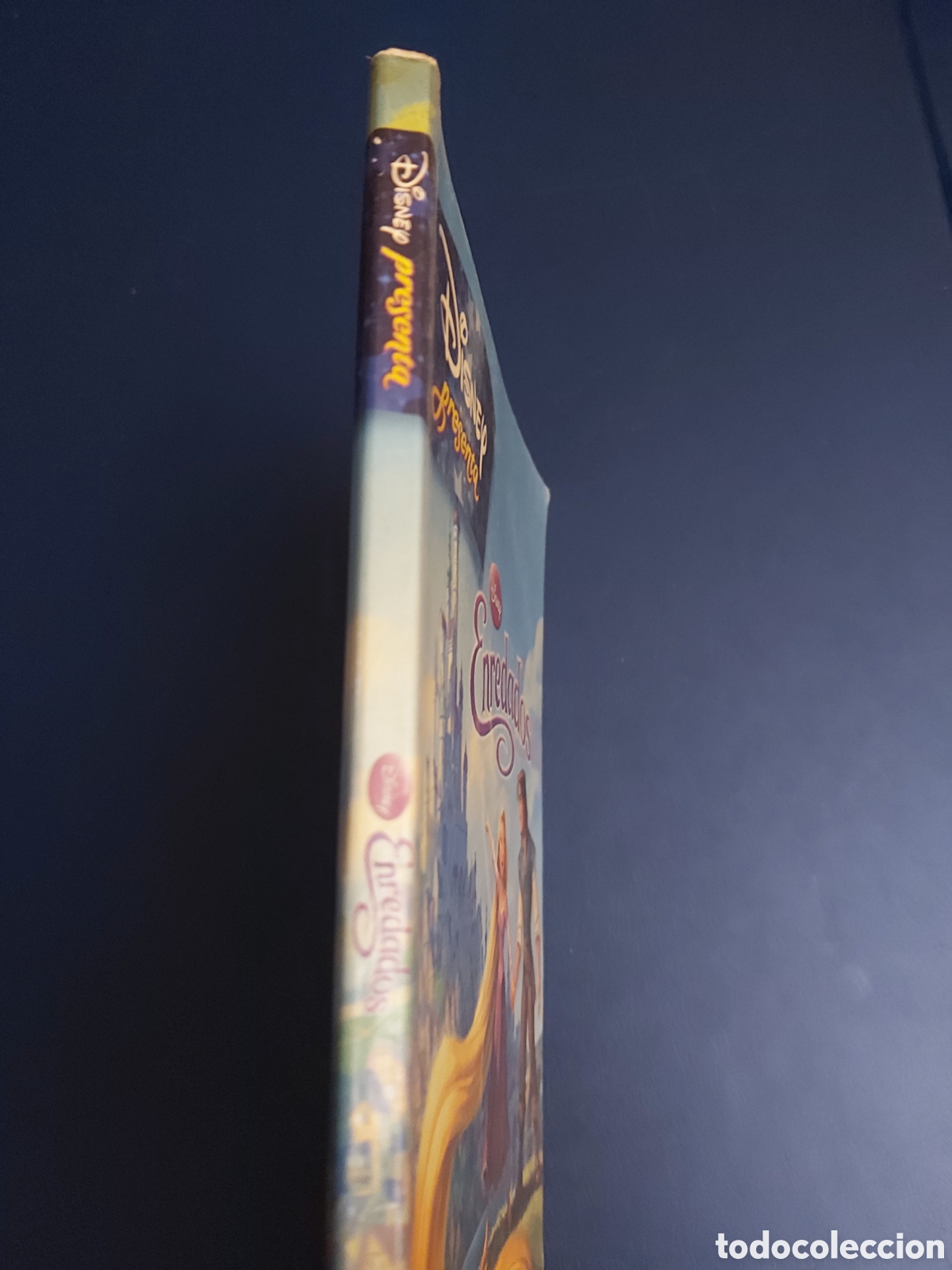 Libros de segunda mano: ENREDADOS $ DISNEY $ 2011 - Foto 2