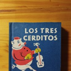 Libros de segunda mano: LOS TRES CERDITOS / LIBROS PEQUEÑINES / EDITORIAL JUVENTUD