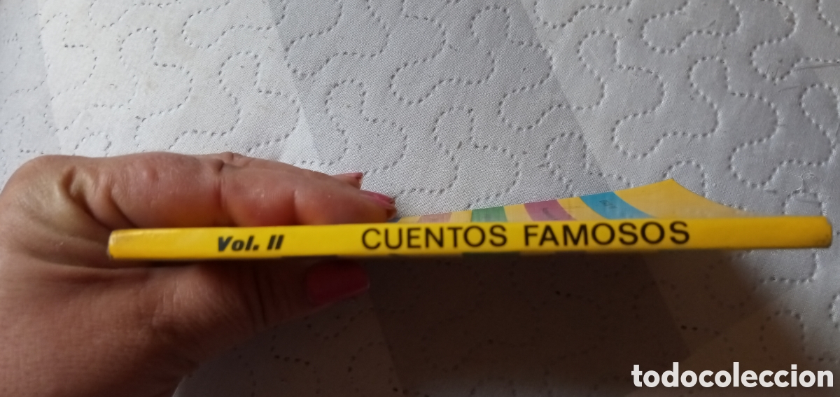Libros de segunda mano: Cuentos famosos.Volumen II.1965. - Foto 3