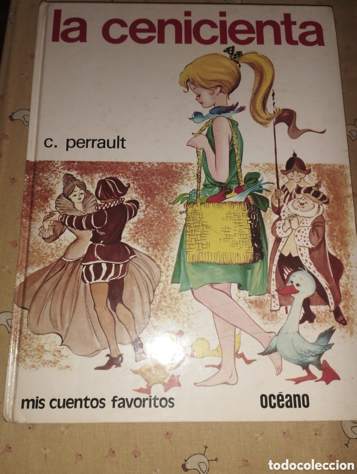 Libros de segunda mano: La cenicienta. Ilustraciones de Perrault - Foto 1