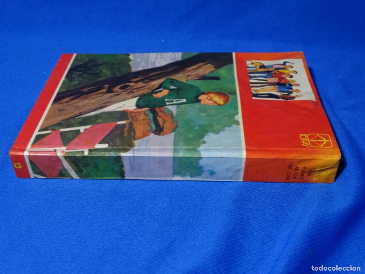 Libros de segunda mano: TORAY. N&Uacute;MERO 13. LOS 6 AMIGOS Y EL PERRO ACTOR DE CINE. - Foto 2