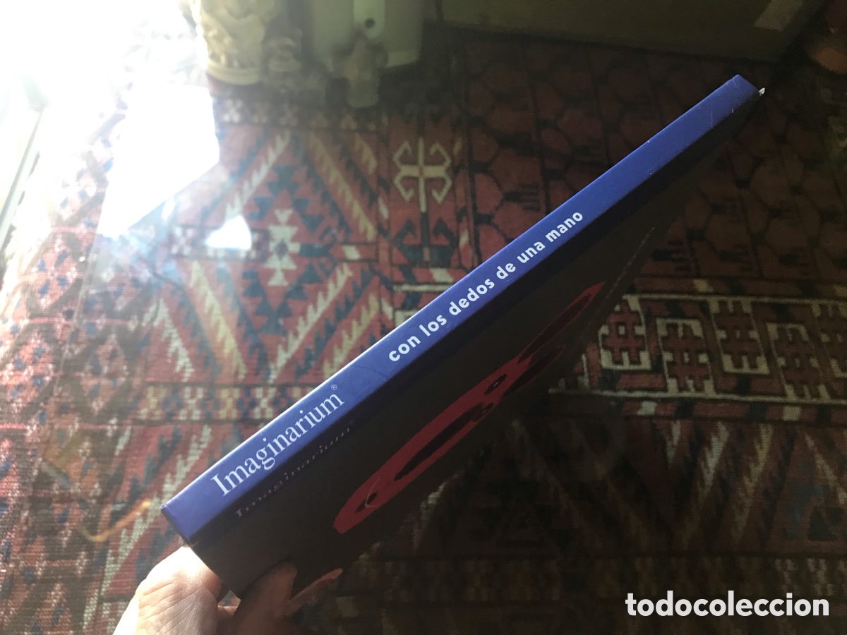 Libros de segunda mano: Con los dedos de una mano. Isidro Ferrer. Imaginarium - Foto 2