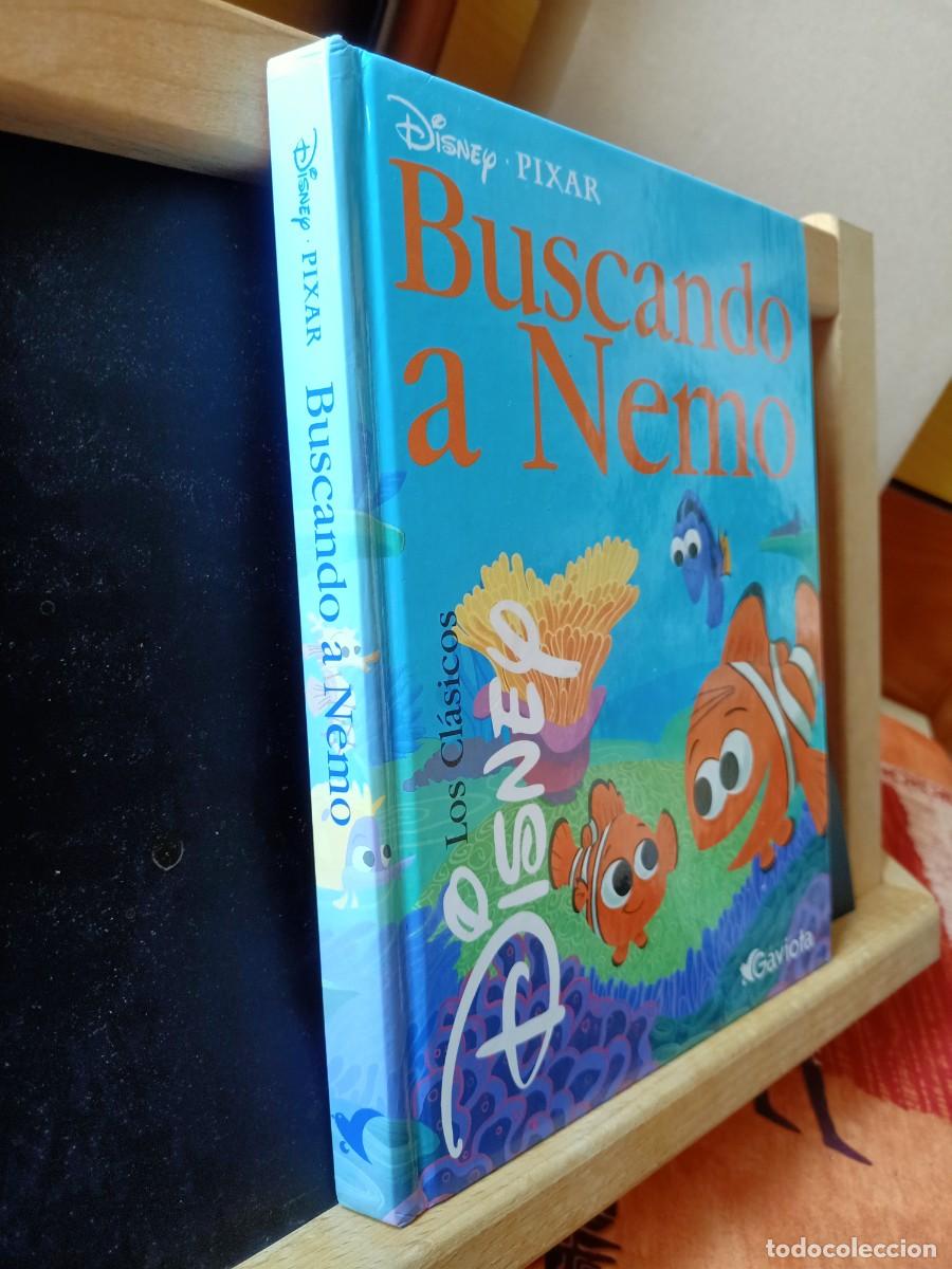 Libros de segunda mano: BUSCANDO A NEMO. DISNEY PIXAR. EDICIONES GAVIOTA. 2003 - Foto 2