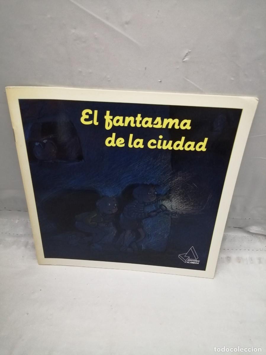 Libros de segunda mano: El Fantasma de la Ciudad (Primera edici&oacute;n) - Foto 1