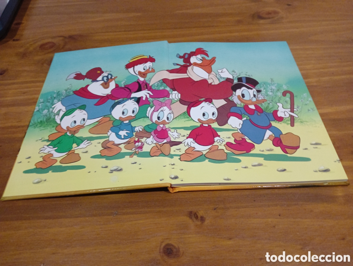 Libros de segunda mano: La isla de los dinosaurios Pato Aventuras - Foto 2