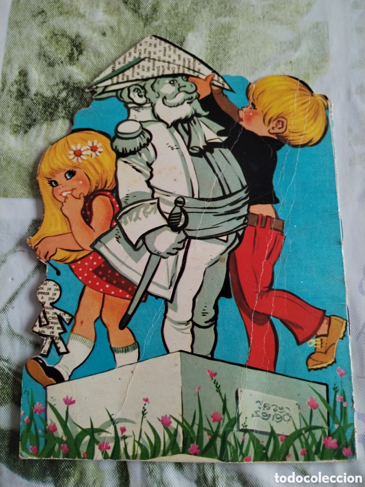 Libros de segunda mano: Cuento ediciones Toray La estatua 1968 Troquelado - Foto 2