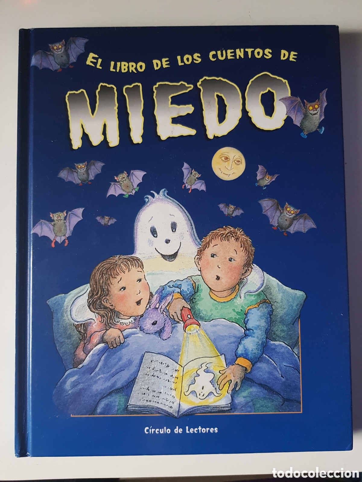 Libros de segunda mano: El libro de los cuentos de miedo. C&iacute;rculo de lectores, S.A. 2002 - Foto 1