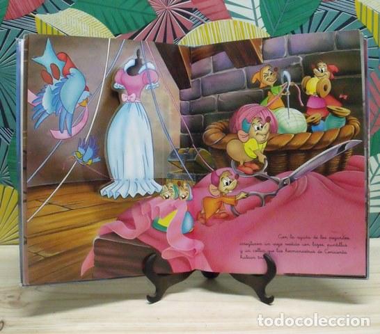 Libros de segunda mano: Libro Cuento Desplegable Cenicienta - Disney - Foto 2