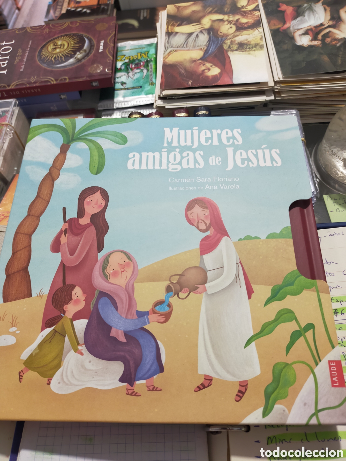 Libros de segunda mano: MUJERES AMIGAS DE JESUS 3 LIBROS EN COFRE CONTENEDOR NUEVOS