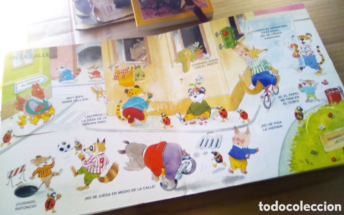 Libros de segunda mano: Un libro con ventanitas? Los buenos modales. Geronimo Stilton, Adriana Sirena. Matthew Wolf. 1998. - Foto 5