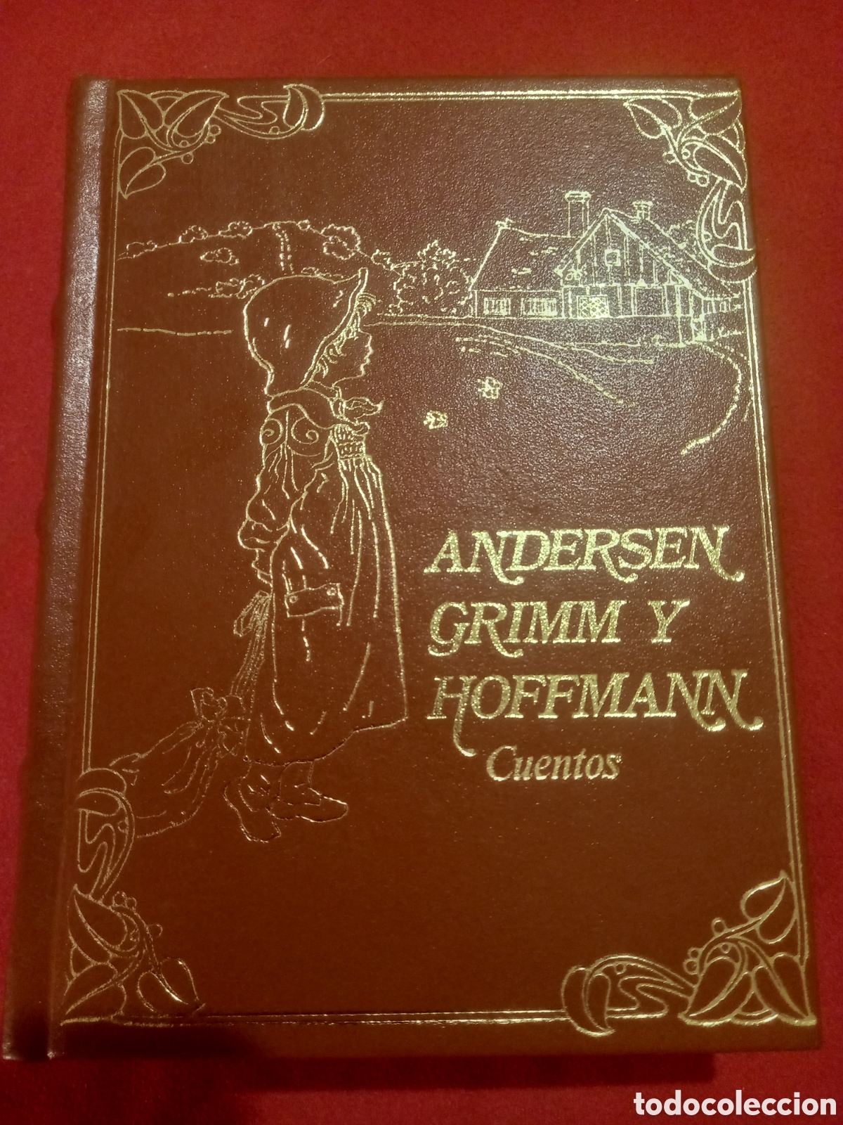 Libros de segunda mano: Selecci&oacute;n de cuentos. Andersen/ Grimm/ Hoffman. - Foto 1