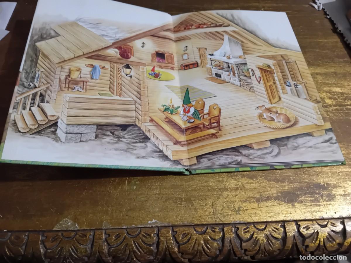 Libros de segunda mano: El libro secreto de los gnomos tomo 3 - Foto 2