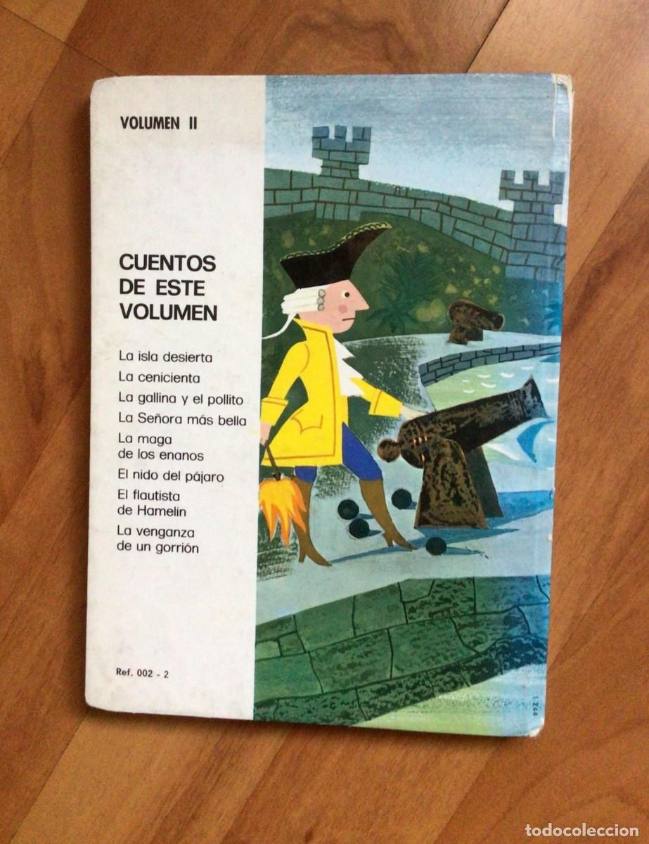 Libros de segunda mano: &rdquo;Cuentos Universales&rdquo;, volumen II. - Foto 2