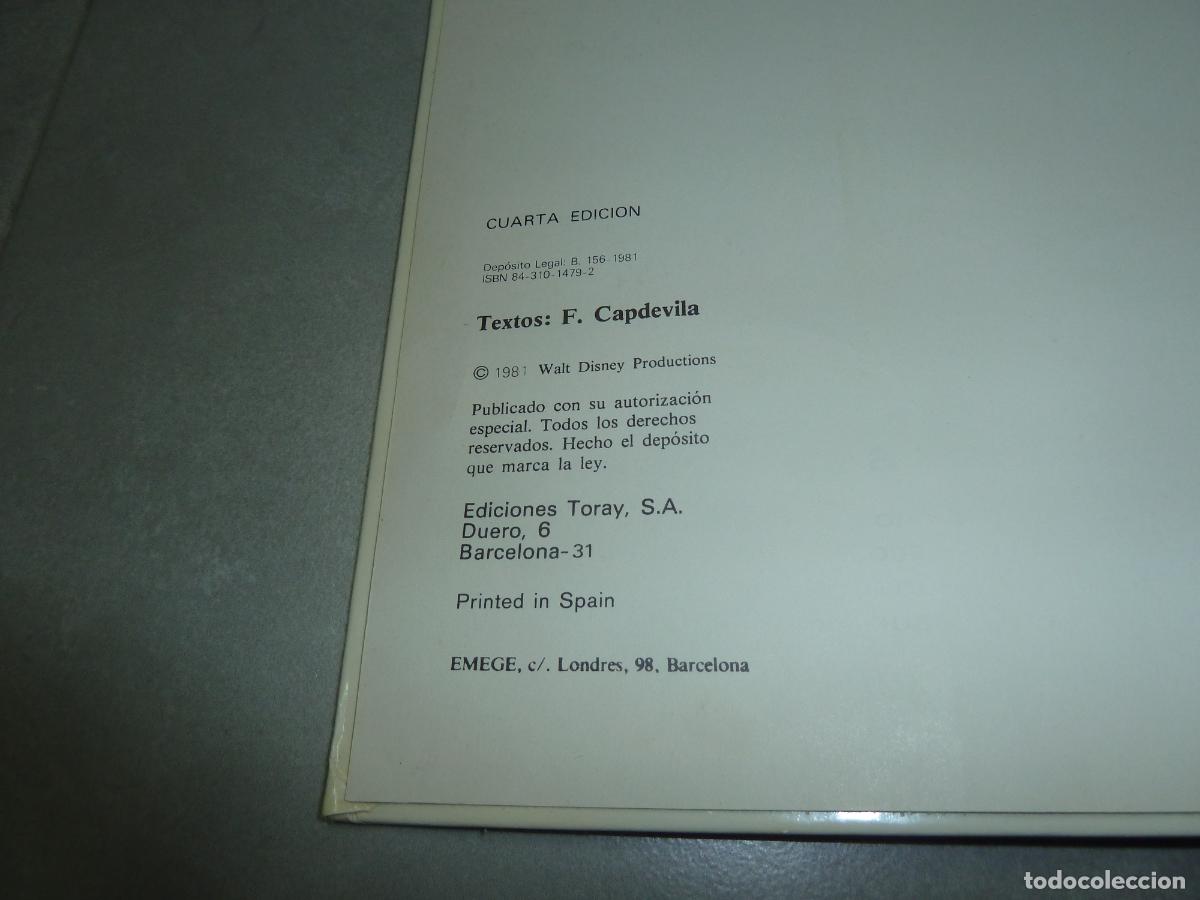 Libros de segunda mano: Libro. Cuento Blancanieves y los 7 enanitos. Toray, 1981 - Foto 3