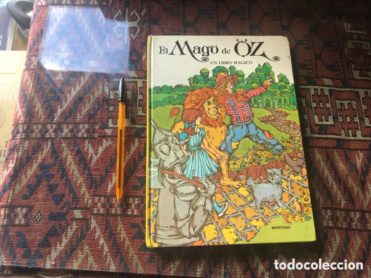 Libros de segunda mano: El mago de Oz. Un libro m&aacute;gico. Montena - Foto 1