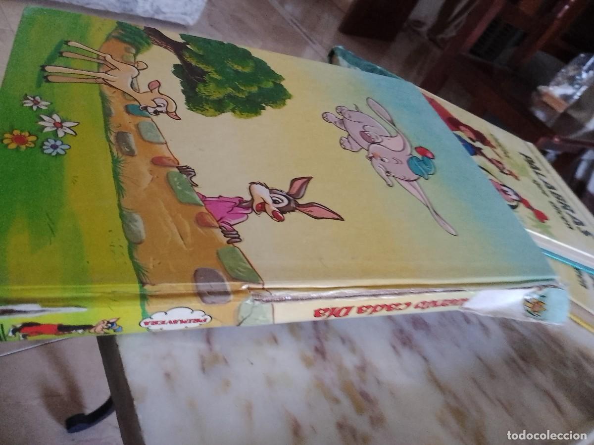 Libros de segunda mano: Un cuento cada d&iacute;a de reader,s,digest - Foto 3