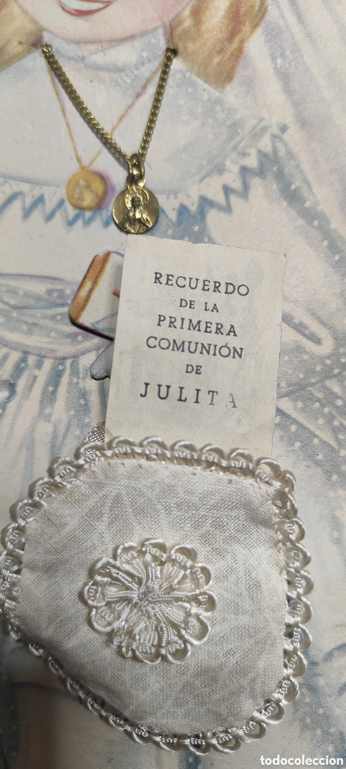 Libros de segunda mano: LA PRIMERA COMUNI&Oacute;N DE JULITA CUENTO TROQUELADO - Foto 3