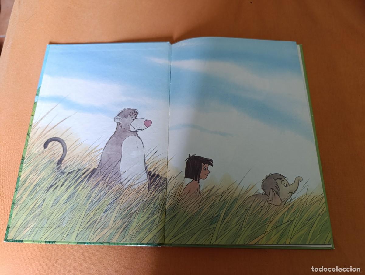 Libros de segunda mano: Cuento Disney Au secours Mowgli - Foto 2