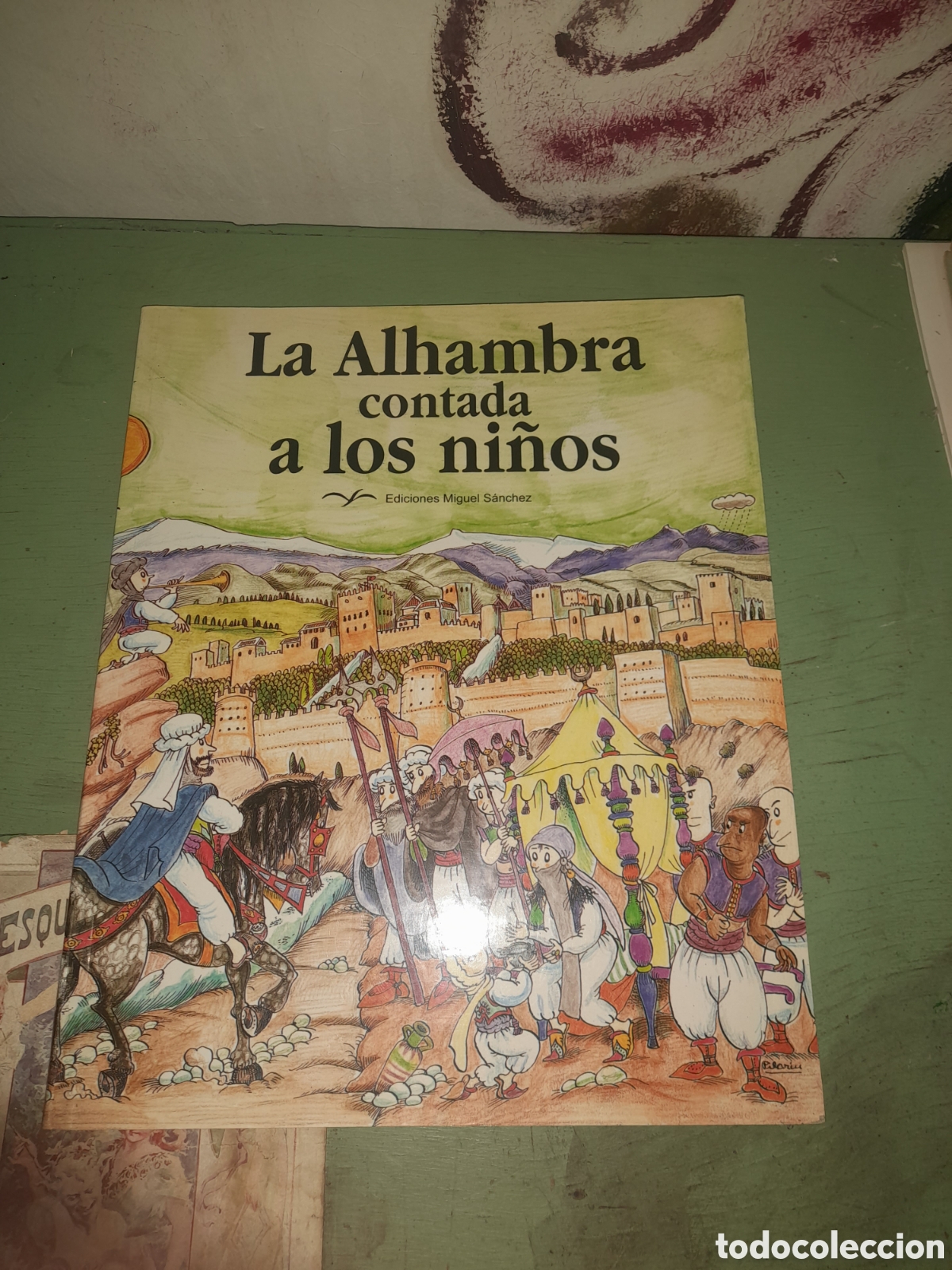 Libros de segunda mano: La Alhambra contada a los ni&ntilde;os dibujos Pilar&iacute;n Bayes