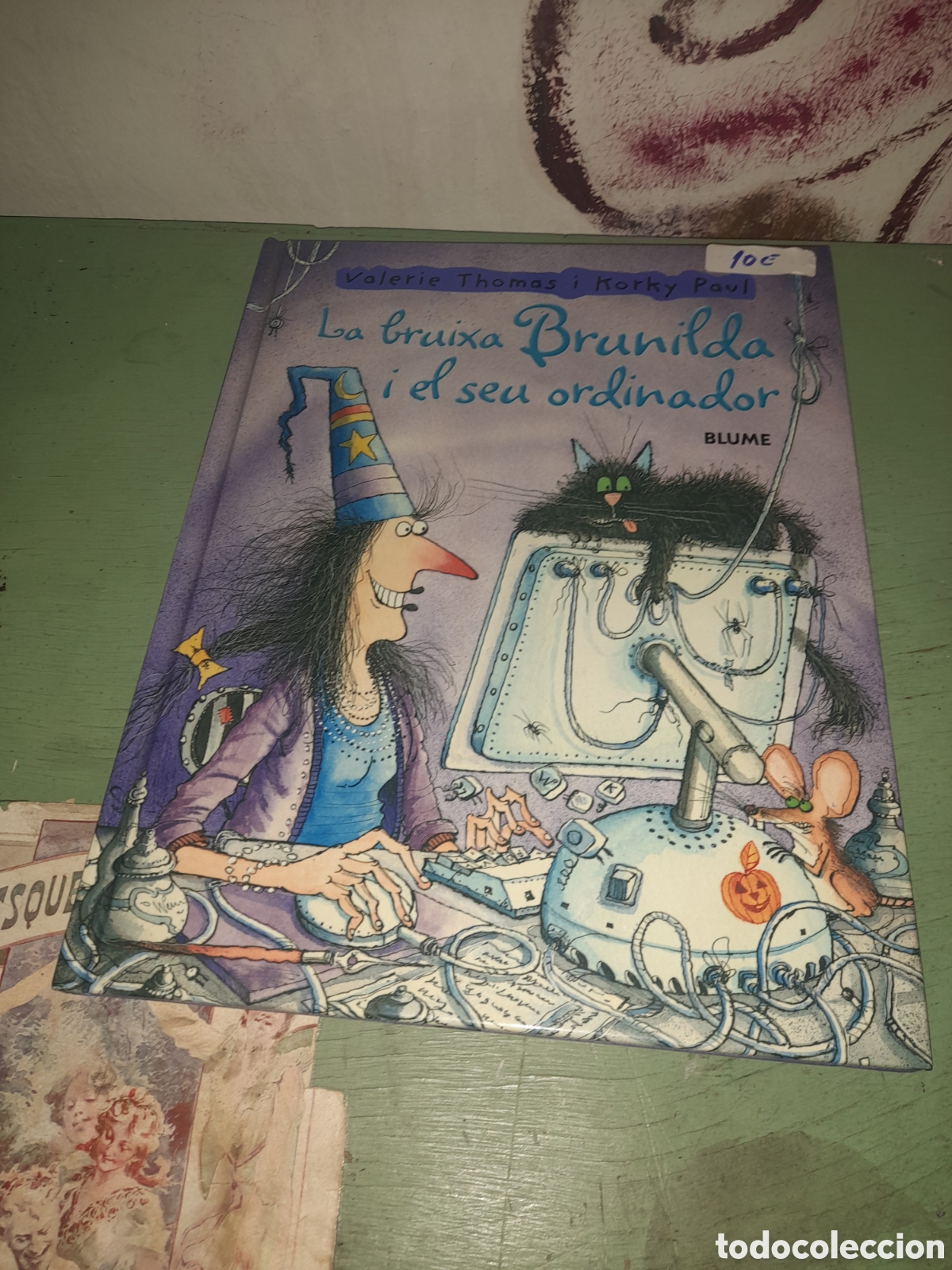 Gebrauchte B&uuml;cher: La bruixa Brunilda I el seu ordinador en Catal&aacute;n