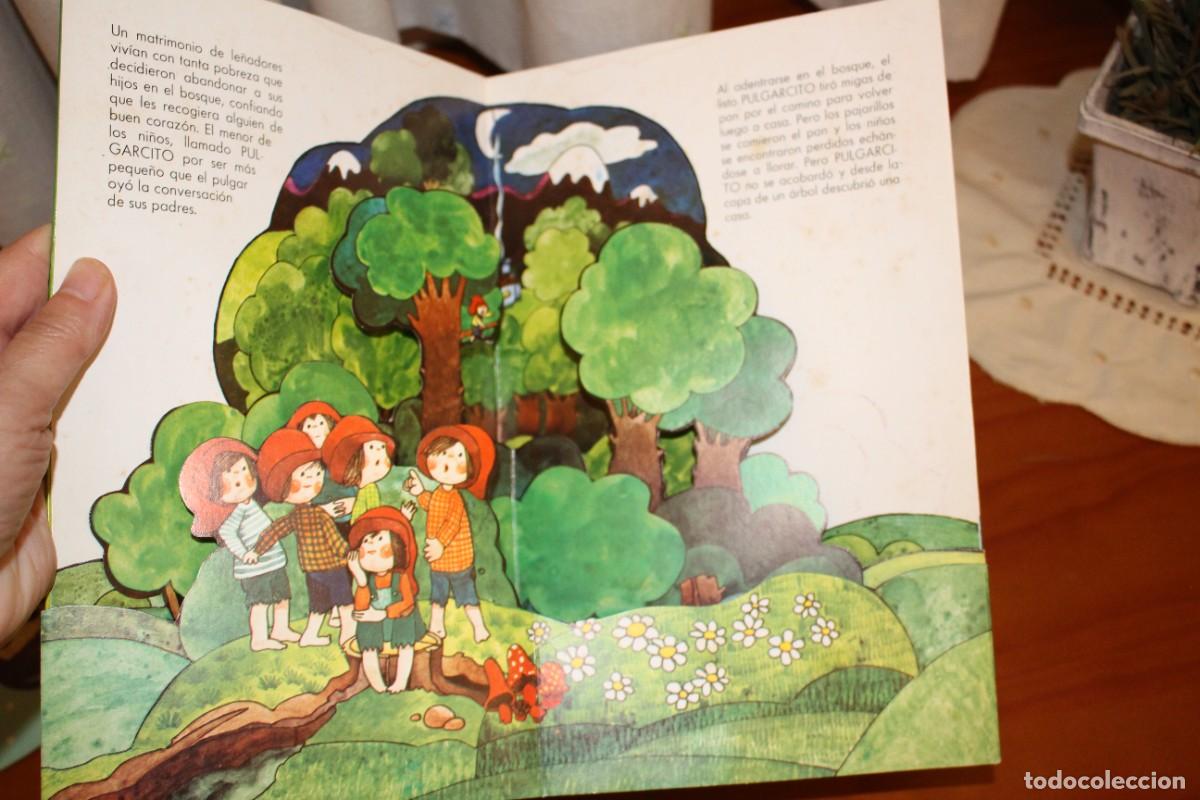 Libros de segunda mano: Cuento de Pulgarcito en relieve. Editorial Roma. - Foto 2