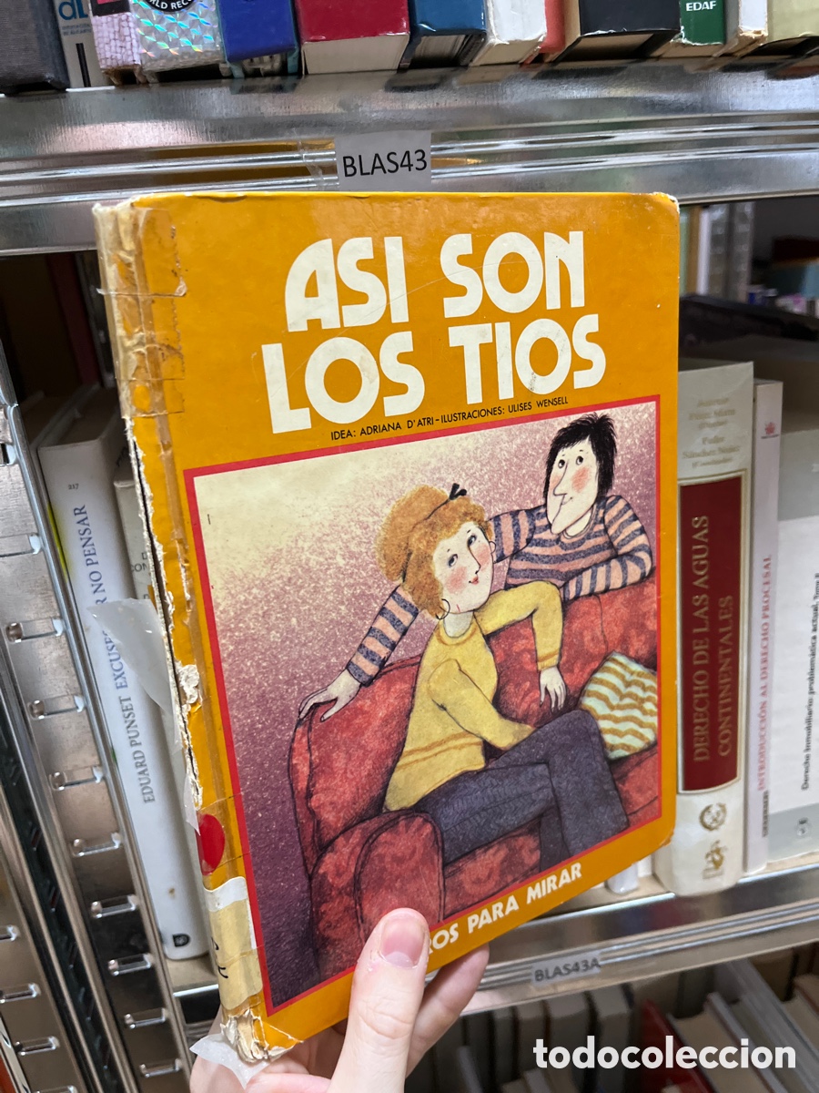 Libros de segunda mano: Blas43 asi son los t&iacute;os - libro de biblioteca en carton&eacute;
