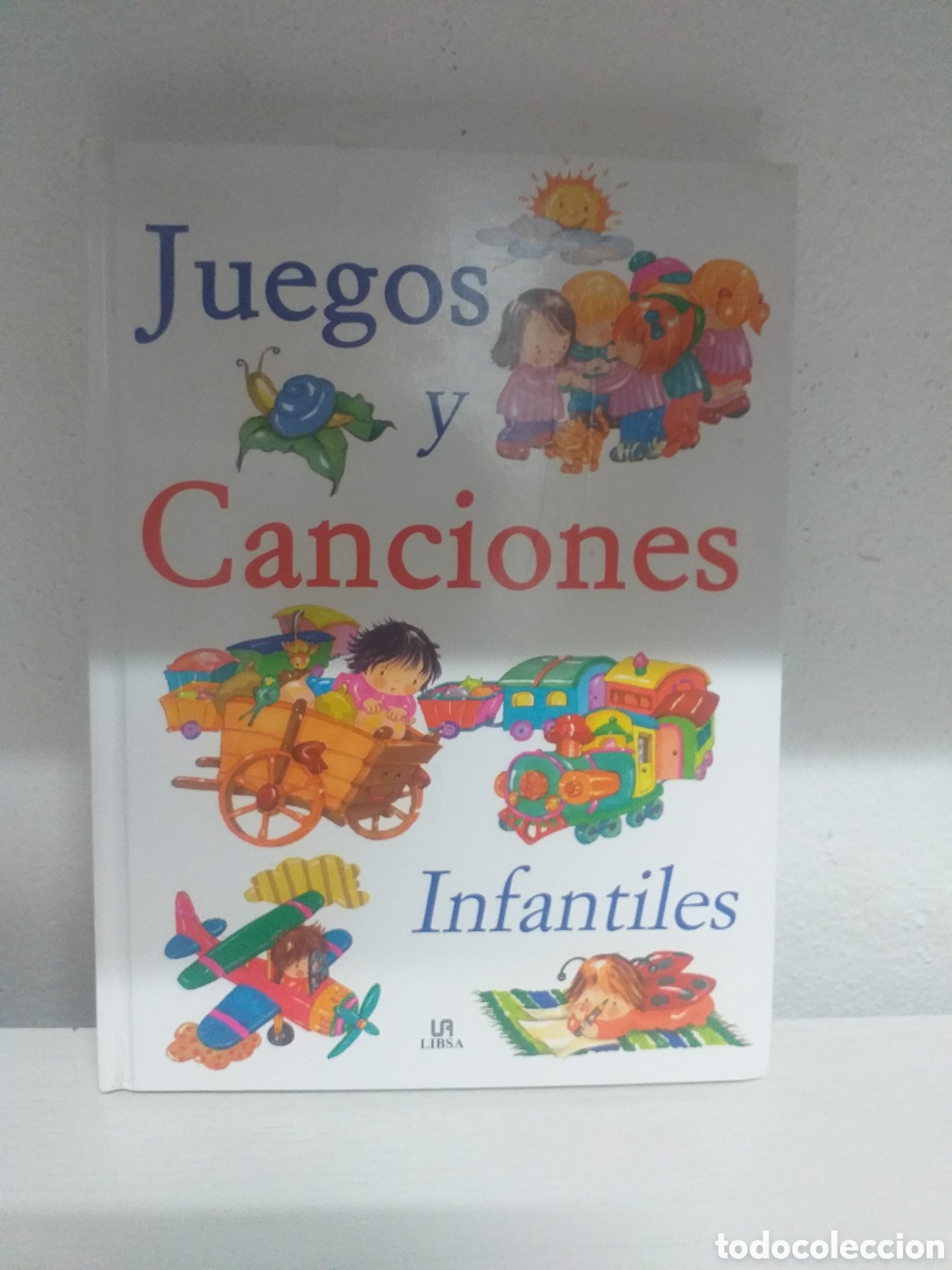 Libros de segunda mano: Juegos y canciones infantiles - Foto 1
