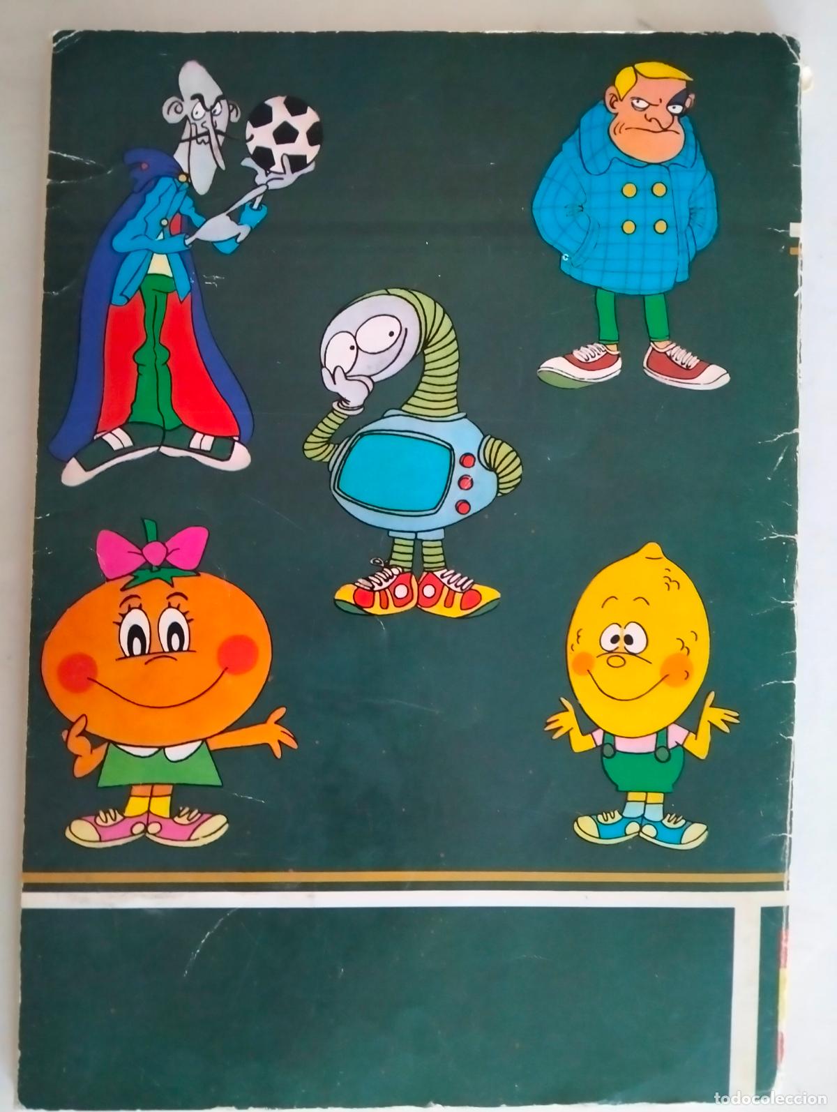 Libros de segunda mano: FUTBOL EN ACCION, M-82, NARANJITO - Foto 2