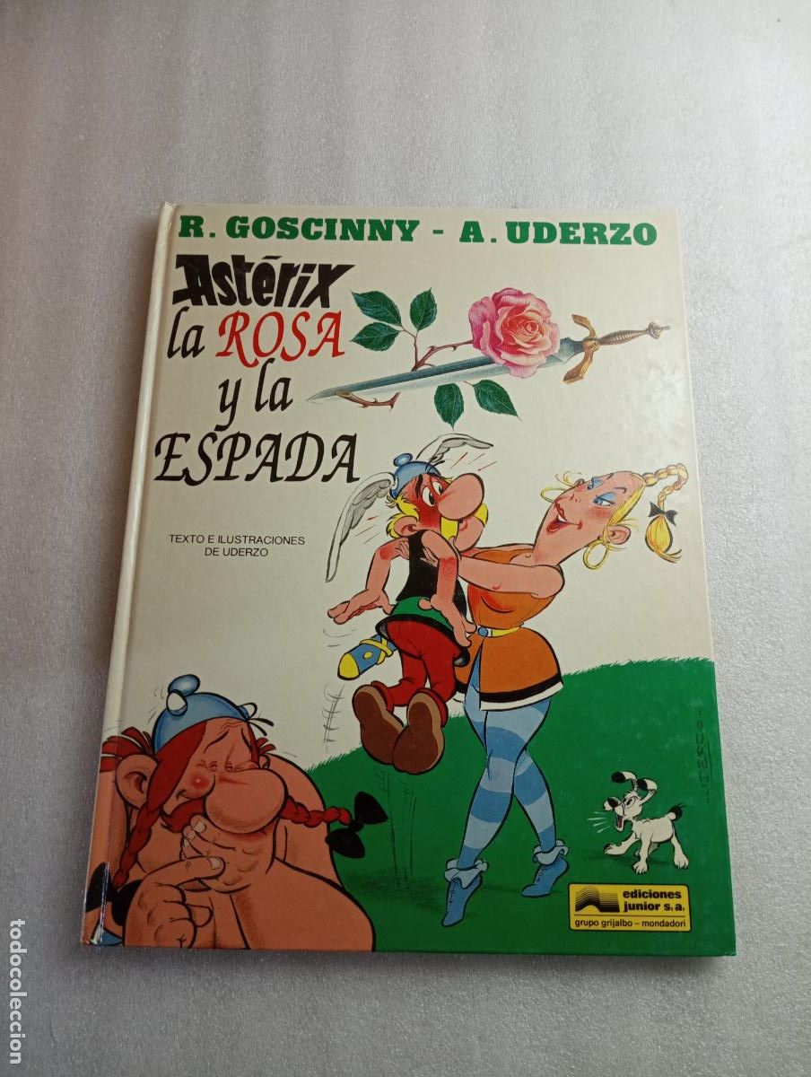 Libros de segunda mano: AST&Eacute;RIX LA ROSA Y LA ESPADA - GOSCINNY - UDERZO - Foto 1