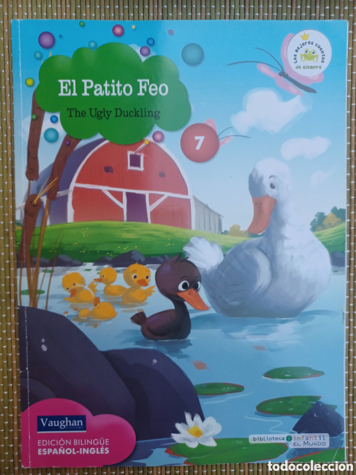 Libros de segunda mano: El patito feo. Biling&uuml;e Espa&ntilde;ol/Ingles. Vaughan - Foto 1