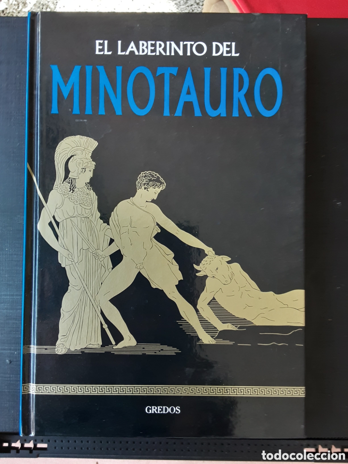 Libros de segunda mano: El Laberinto del MINOTAURO. Editorial Gredos - Foto 1