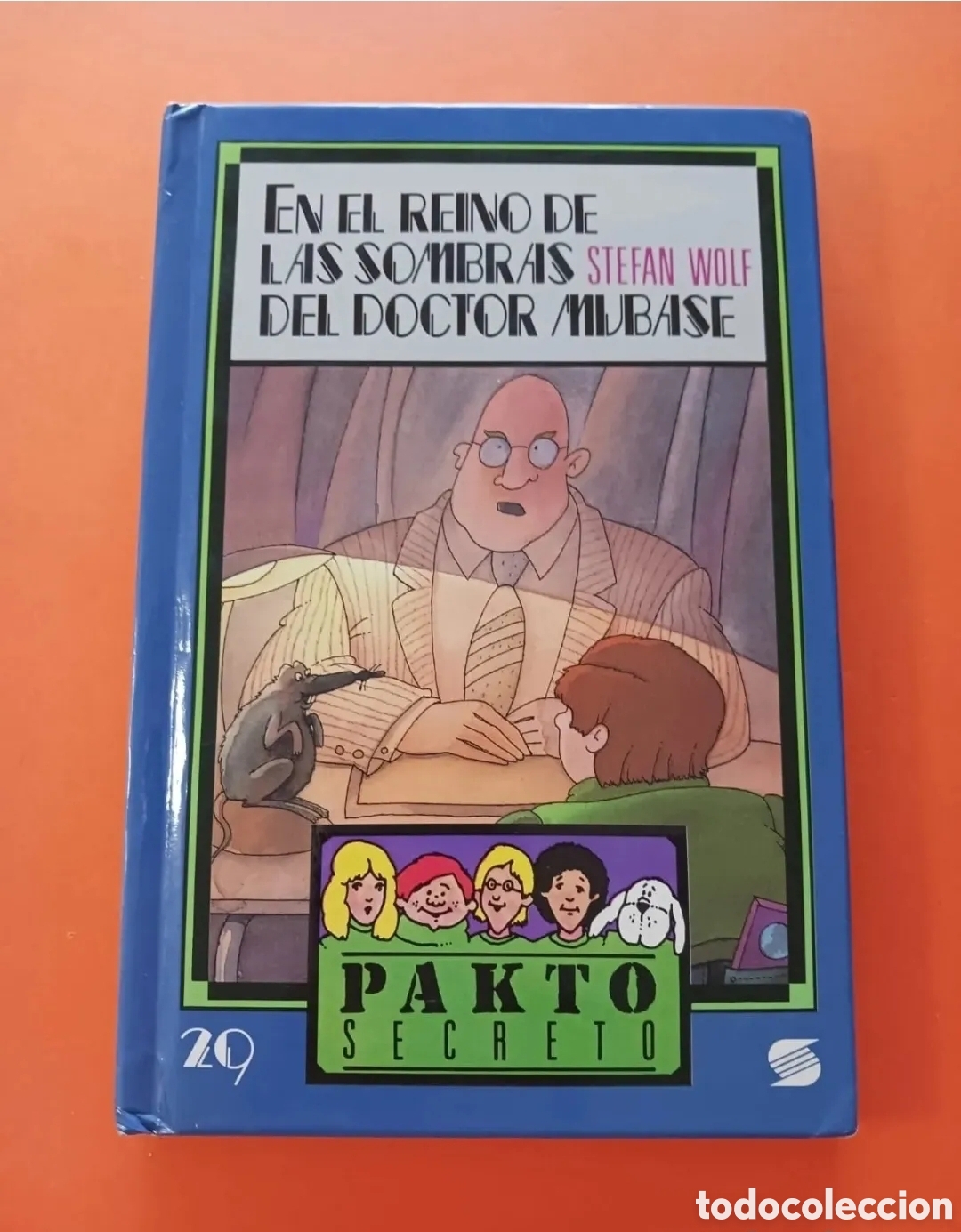 Second hand books: En el reino de las sombras, El doctor Mubase.