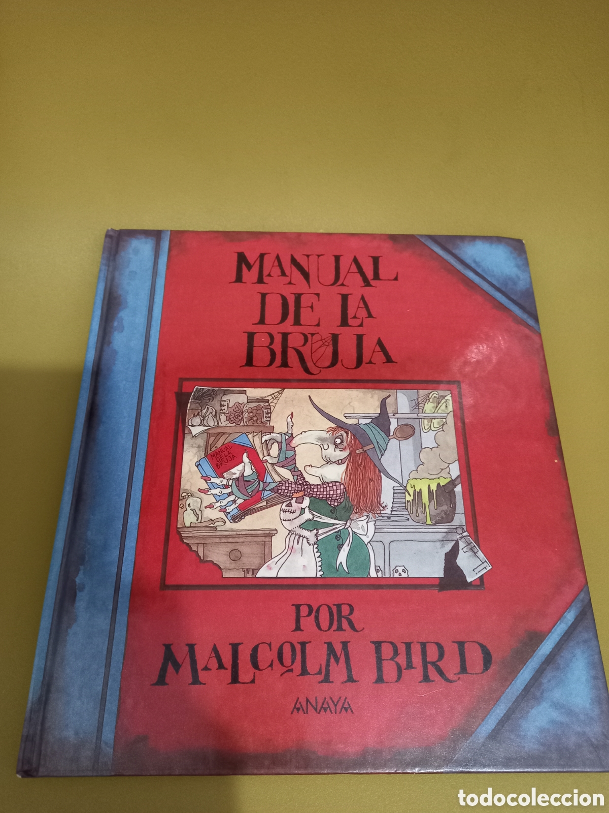 Libros de segunda mano: Manual de Bruja. Malcolm Bird. Editorial Anaya - Foto 1