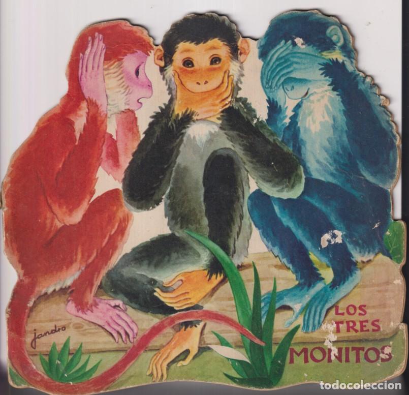 Libri di seconda mano: Los tres monitos (19,5x21 cm.) Troquelados durve. Editorial col&oacute;n 1961