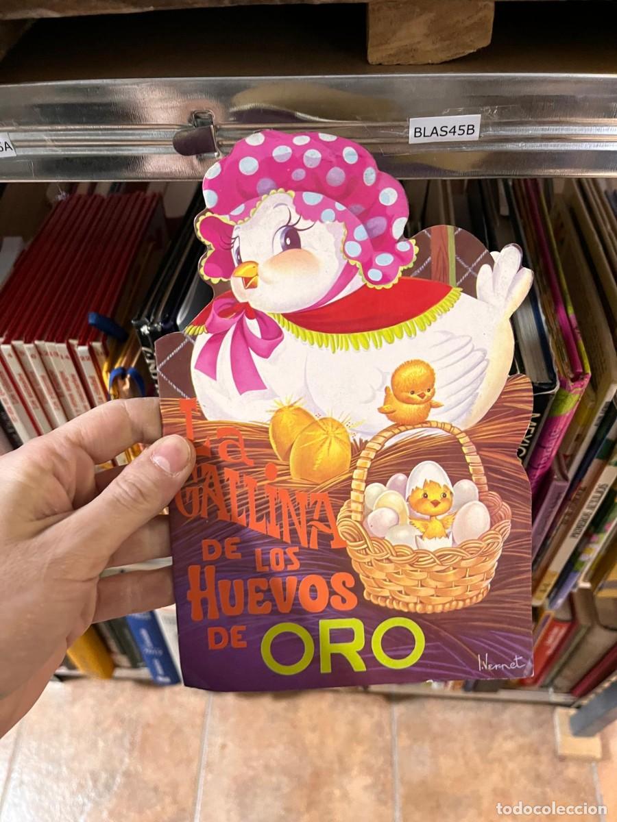 Libros de segunda mano: BLAS45B LA GALLINA DE LOS HUEVOS DE ORO, CUENTO TROQUELADO