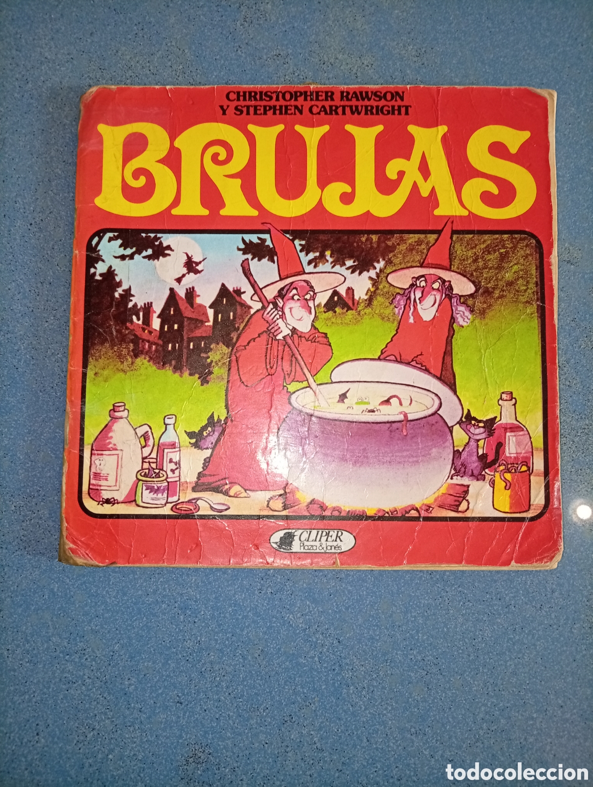 Libros de segunda mano: ANTIGUO LIBRO BRUJAS 1982 CLIPER PLAZA Y JANES