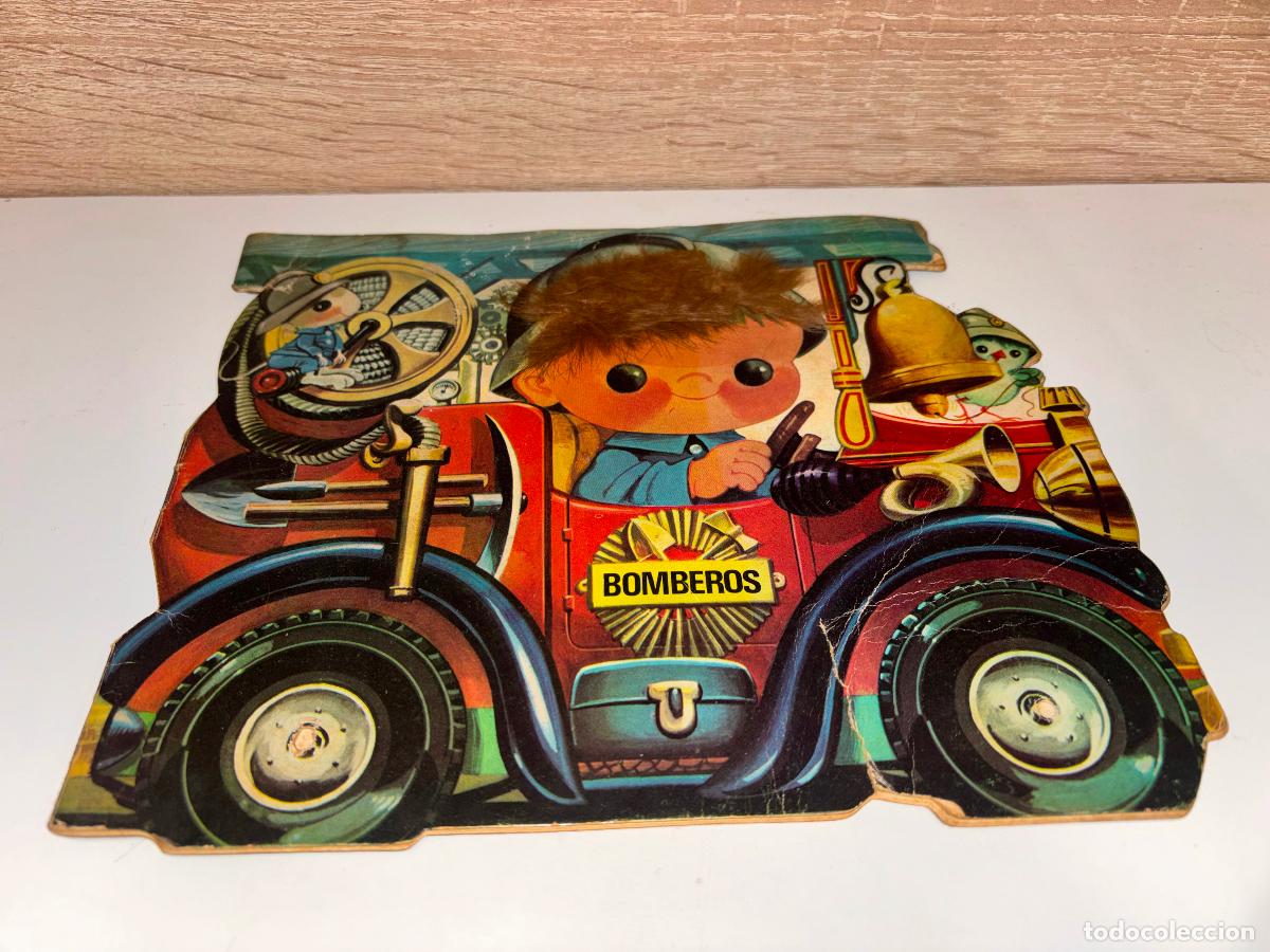 Libros de segunda mano: BOMBEROS. CUENTO TROQUELADO . COLECCION RUN RUN. N&ordm; 1. SEMIC