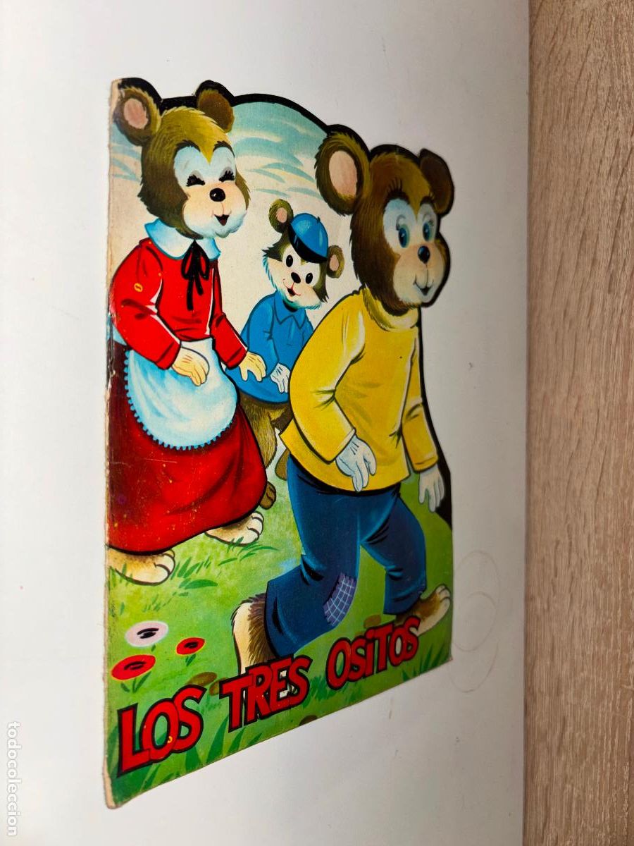 Libri di seconda mano: LOS TRES OSITOS / COLECCION TROLEADO CLASICOS / ED FERMA / 1966 / 18