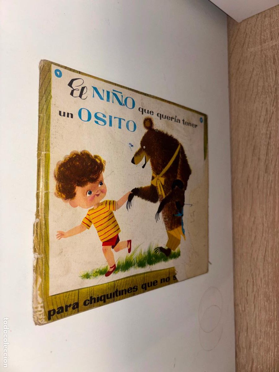 Libros de segunda mano: EL NI&Ntilde;O QUE QUER&Iacute;A TENER UN OSITO / DESPLEGABLE / NI&Ntilde;OS CAPRICHOSOS /