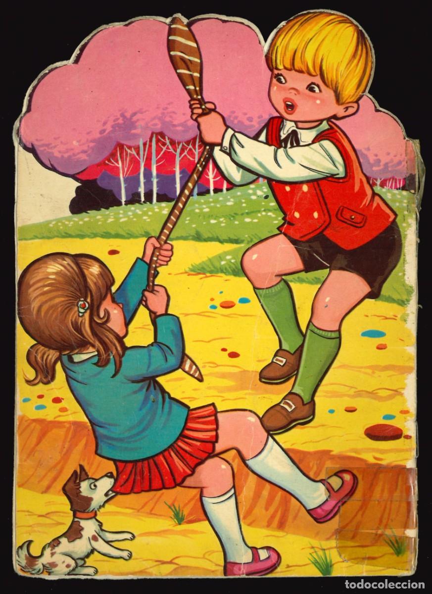 Libros de segunda mano: CUENTOS TORAY / N&Uacute;MERO 241 (LA CORBATA) CUENTO TROQUELADO - Foto 2