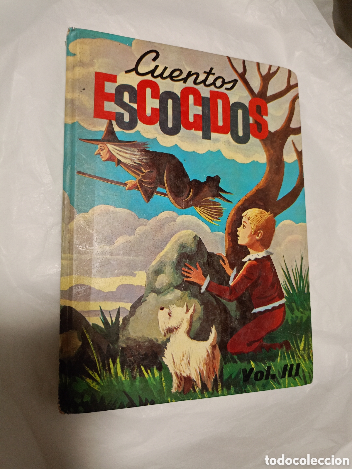 Libros de segunda mano: CUENTOS ESCOGIDOS VOLUMEN III. EDITADO POR SUSAETA. REGISTRO 1.420-67. CARTON&Eacute;. P&Aacute;GINAS 151. PESO 45