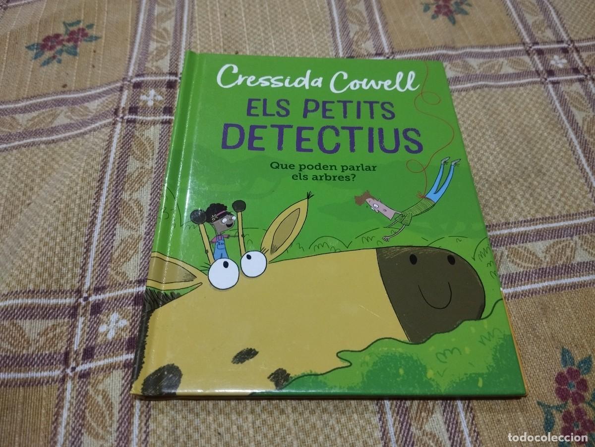 Libros de segunda mano: ELS PETITS DETECTIUS / QUE PODEN PARLAR ELS ARBRES? (Happy Meal Readers) / Cressida Cowell