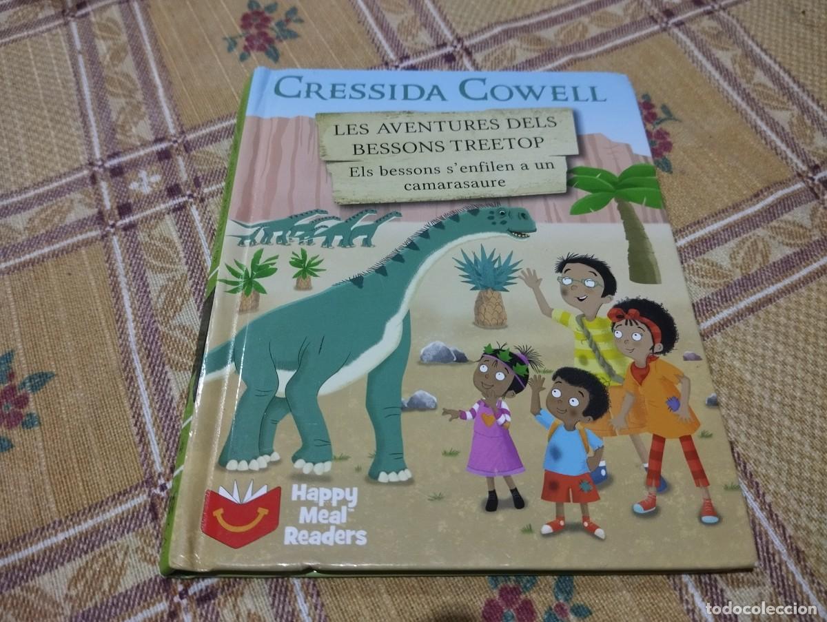 Libros de segunda mano: LES AVENTURES DELS BESSONS TRETOP / S'ENFILEN CAMARASAURE (Happy Meal Readers) / Cressida Cowell