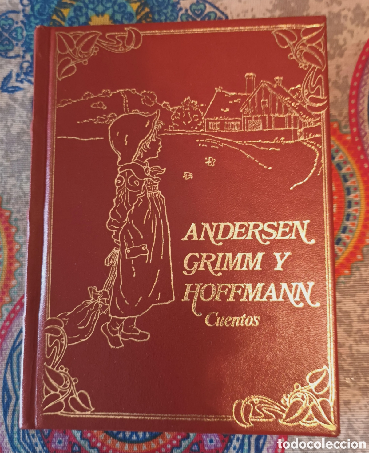 Libros de segunda mano: Cuentos de Andersen, Grimm y Hoffmann.